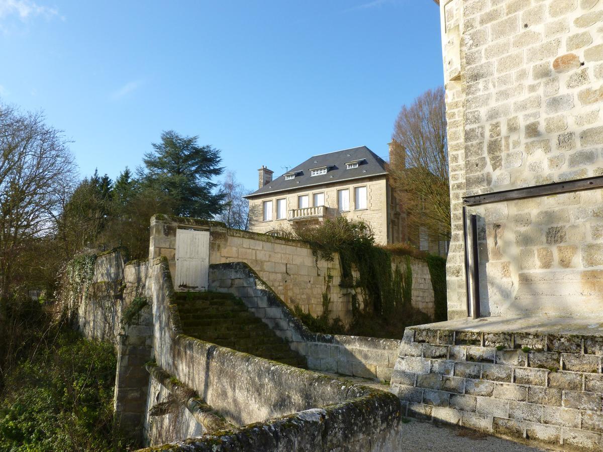 La Chambre Au Chateau Bed and Breakfast Pernant Esterno foto