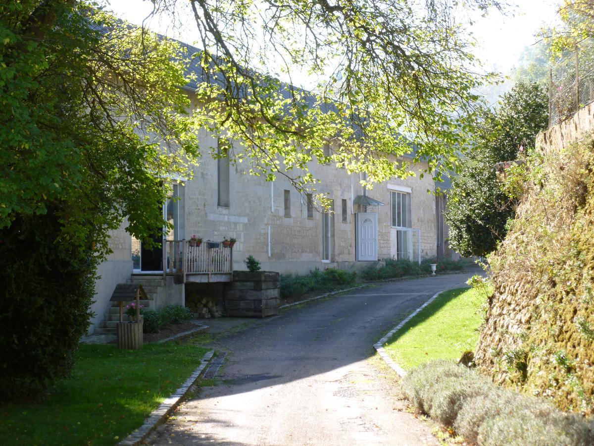 La Chambre Au Chateau Bed and Breakfast Pernant Esterno foto